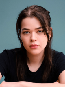 Lea – English & German Female Voice