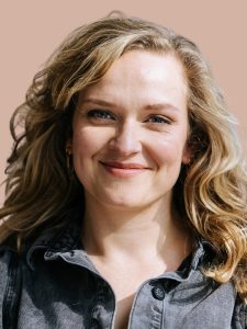 Lonneke – Dutch Female Voice