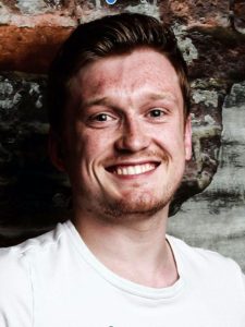 Tom W – English Male Voice