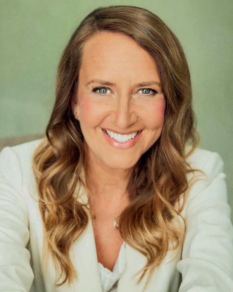Louisa voiceover artist