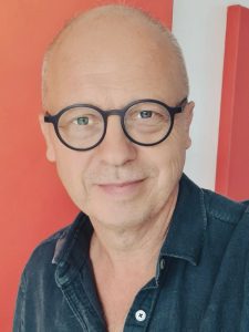 Bart – Flemish Male Voice