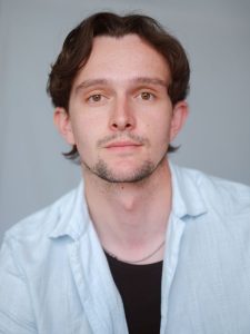 Oisín – Irish Male Voice